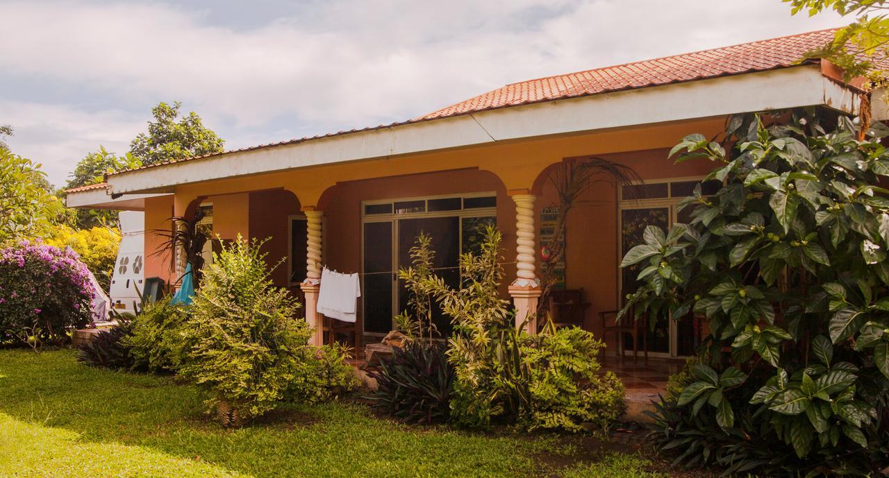 Hotel Fare Om Pihaena Exterior foto